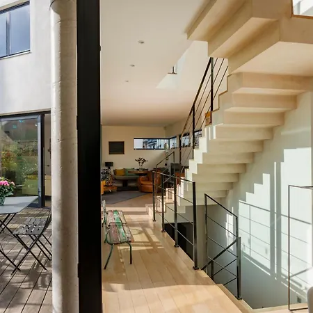 Paris Mimosa Penthouse Apartment